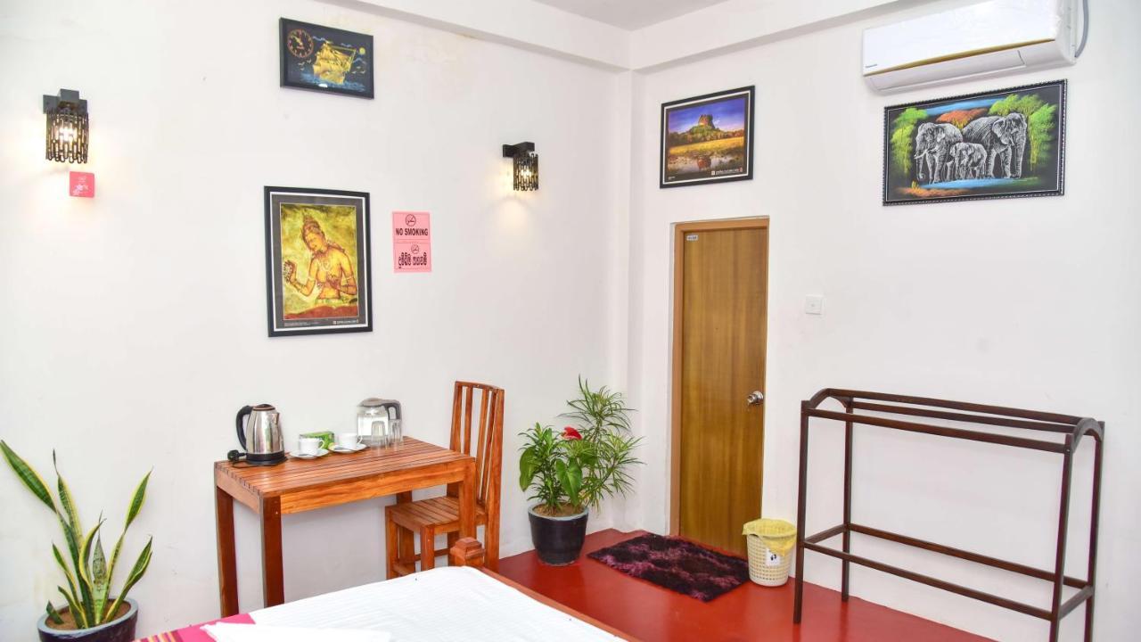 Smashing Inn Dambulla Extérieur photo