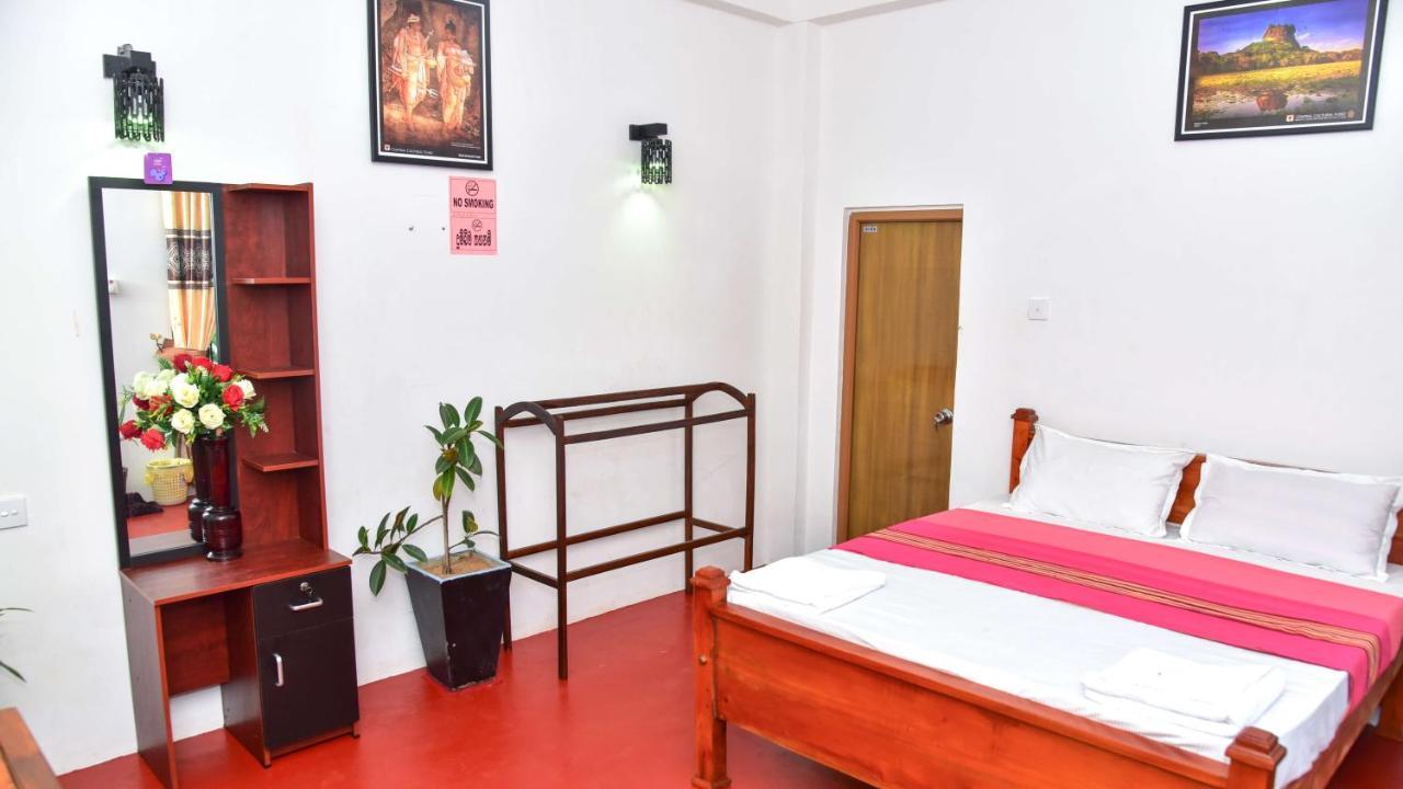 Smashing Inn Dambulla Extérieur photo