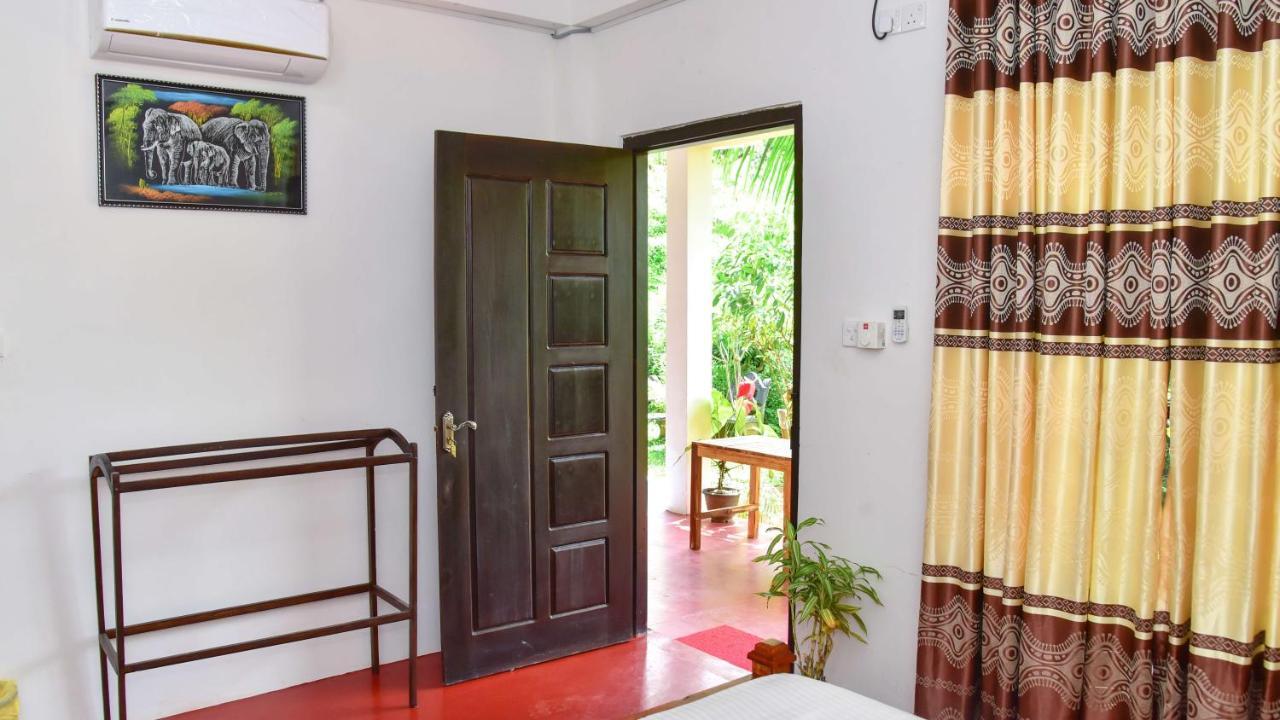 Smashing Inn Dambulla Extérieur photo