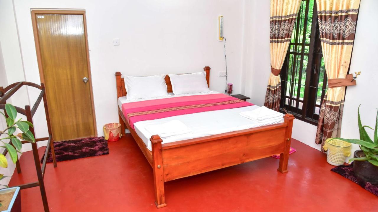 Smashing Inn Dambulla Extérieur photo