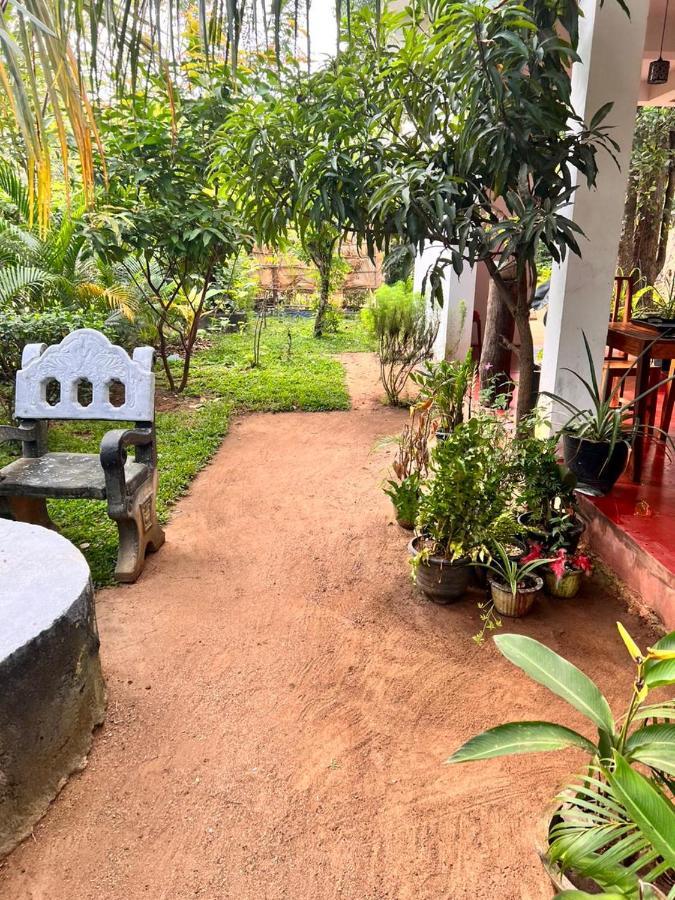 Smashing Inn Dambulla Extérieur photo