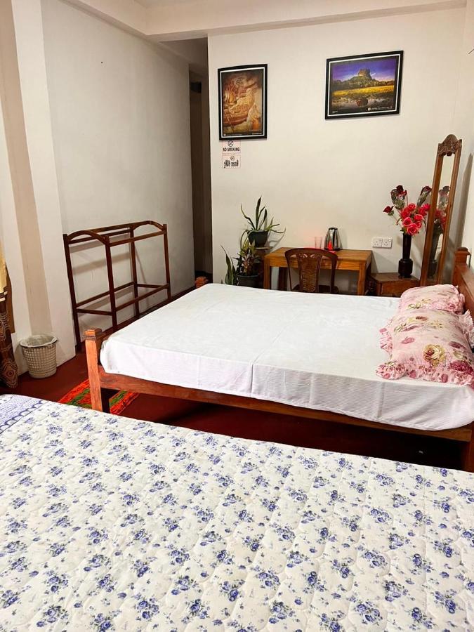 Smashing Inn Dambulla Extérieur photo